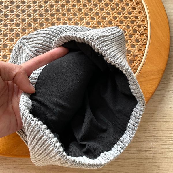 Beanie Bonnet Polo Bear Embroidery Knit Cuffed, Blue 
Beanie Bonnet Polo Bear Embroidery Knit Cuffed, Blue