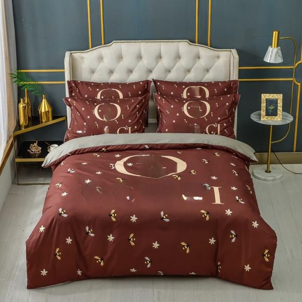 Designer G Luxury Duvet Cover Set with Cute Print, Warm and Cozy Bedding Comforter with Pillowcase