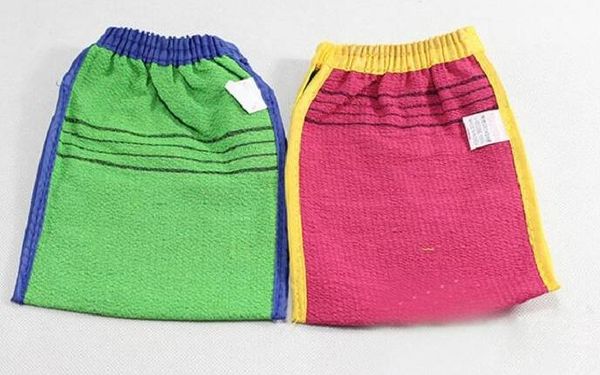 Double-sided Korean hammam scrub mitt for exfoliation and tan removal, with free shipping