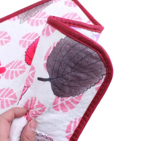 Hot sale 40*40cm 20W Dog Cat Electric Heat Pad Temperature Adjustable Pet Bed Blanket Puppy Kitten Bunny Heater Mat