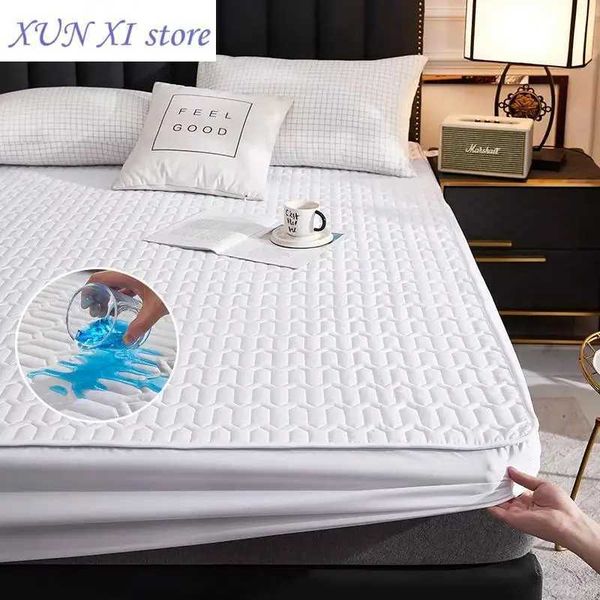 5-color waterproof mattress protector with deep pocket, polyester bed cover in solid color patch M241018