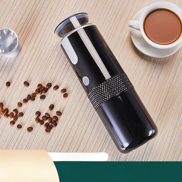 Portable American coffee maker with rechargeable handheld design for home and travel use