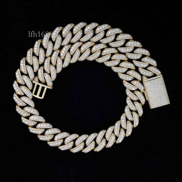 Hot Selling Sterling Sier Hip Hop 18Mm Iced Out Moissanite Diamond Cuban Link Chain
Hot Selling Sterling Sier Hip Hop 18Mm Iced Out Moissanite Diamond Cuban Link Chain