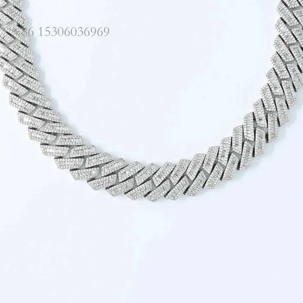 19Mm Ice Out Vvs Diamond Baguette Prong Cuban Link Chain In Sier Hip Hop Necklace For Men
19Mm Ice Out Vvs Diamond Baguette Prong Cuban Link Chain In Sier Hip Hop Necklace For Men