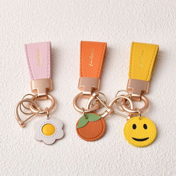 Small fresh car keychain creative French ins style car key chain ring pendant bag small accessories