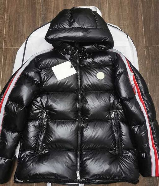 d brand winter men black and beige down jacket british style thickened warm short hooded business leisure coats280m
d brand winter men black and beige down jacket british style thickened warm short hooded business leisure coats280m