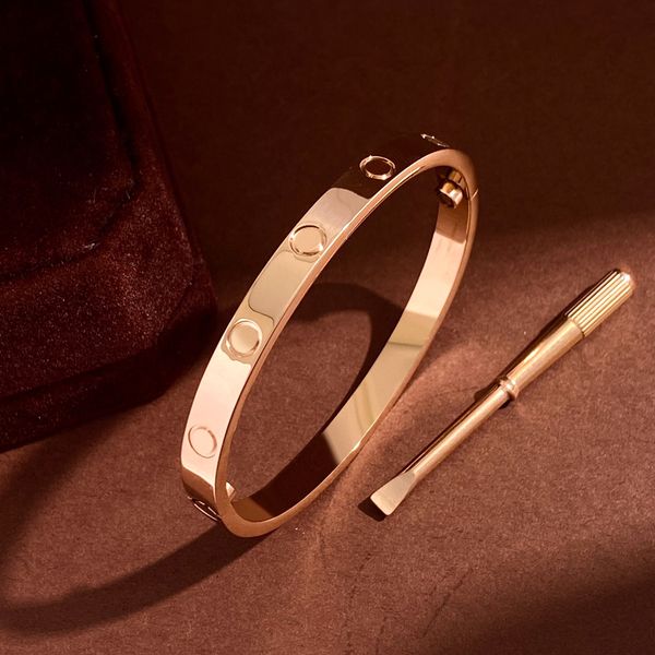 screwdriver bracelet love bangle designer fashion cuff bracelets 316l stainless steel plated 18k gold jewelry party mens womens luxury brace, Golden;silver
screwdriver bracelet love bangle designer fashion cuff bracelets 316l stainless steel plated 18k gold jewelry party mens womens luxury brace, Golden;silver