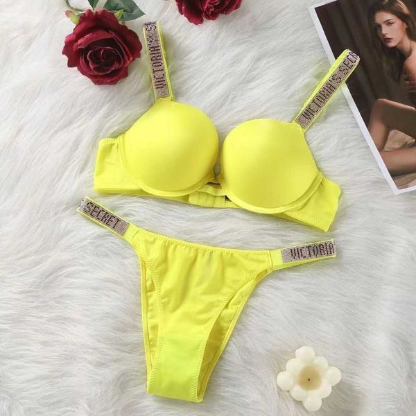 vs rhinestone underwear women set brand design lingerie set seamless push up briefs bra sets plus size red pink bra y0911t3di, Red;black
vs rhinestone underwear women set brand design lingerie set seamless push up briefs bra sets plus size red pink bra y0911t3di, Red;black