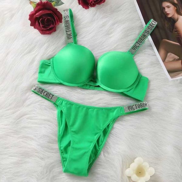 vs rhinestone underwear women set brand design lingerie set seamless push up briefs bra sets plus size red pink bra y0911zhn4, Red;black
vs rhinestone underwear women set brand design lingerie set seamless push up briefs bra sets plus size red pink bra y0911zhn4, Red;black