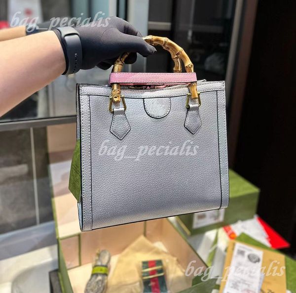 designer bag bamboo bag women handbags shoulder handbag purse ladies flap crossbody canvas genuine leather tote bags classic letter prints s
designer bag bamboo bag women handbags shoulder handbag purse ladies flap crossbody canvas genuine leather tote bags classic letter prints s
