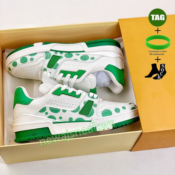 luxury designer casual shoes embossed trainer sneaker triple white pink sky blue abloh black green yellow denim low virgil mens sneakers wom
luxury designer casual shoes embossed trainer sneaker triple white pink sky blue abloh black green yellow denim low virgil mens sneakers wom