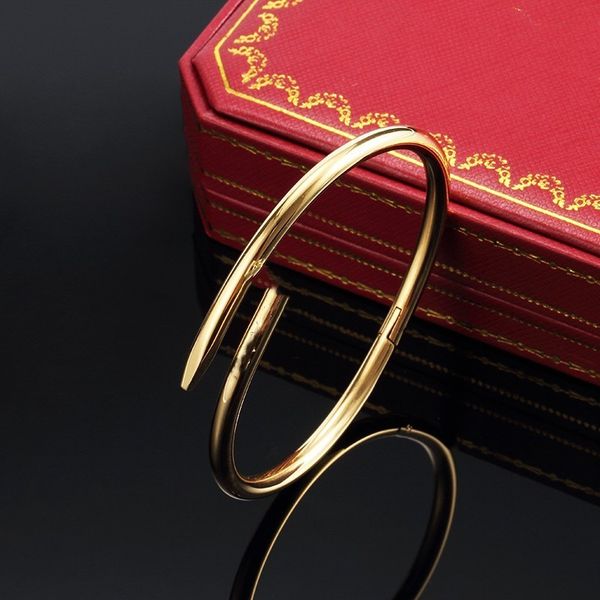fashion designer bracelet mens bangle love charm nail bracelets chain 18k gold plated stainless steel women girl wedding mother's day j, Golden;silver
fashion designer bracelet mens bangle love charm nail bracelets chain 18k gold plated stainless steel women girl wedding mother's day j, Golden;silver