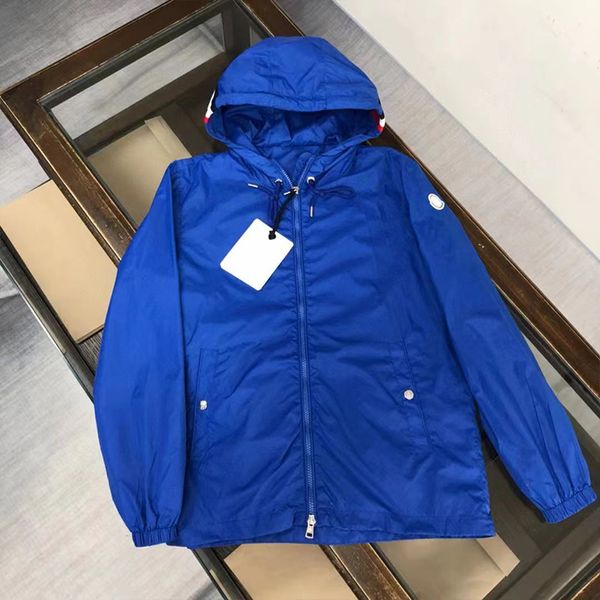 designer mens hooded jackets with nfc bomber windshield jacket embroidered badge men outerwear street coats 4 ves7, Black;brown
designer mens hooded jackets with nfc bomber windshield jacket embroidered badge men outerwear street coats 4 ves7, Black;brown