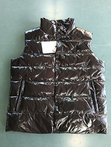 winter tank fashion designer men's down jacket hooded embroidered emblem warm coat letter standing collar sleeveless una7, Black;white
winter tank fashion designer men's down jacket hooded embroidered emblem warm coat letter standing collar sleeveless una7, Black;white