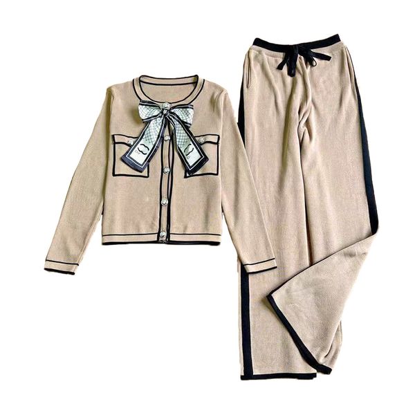 womens tracksuits button cardigan women sweater tracksuits autumn and winter new casual hooded set high-quality letter printing trend womens, Gray
womens tracksuits button cardigan women sweater tracksuits autumn and winter new casual hooded set high-quality letter printing trend womens, Gray