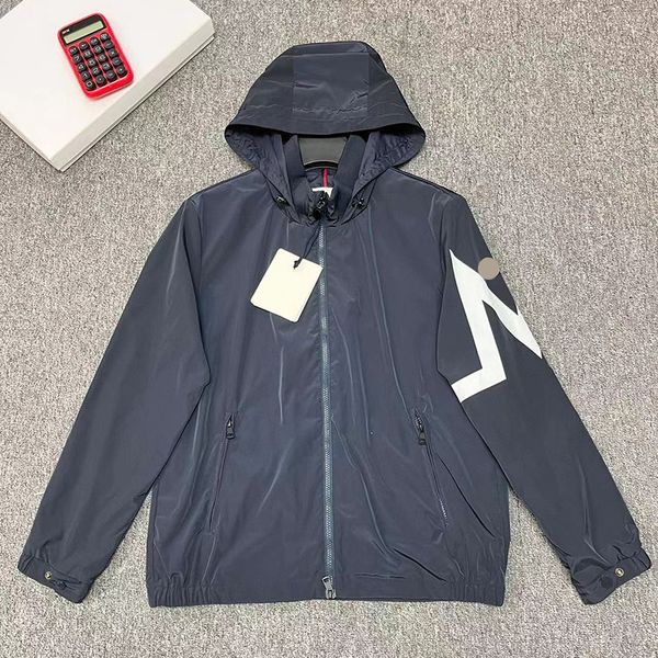 brand designer mens windbreaker men lightweight hooded jumper summer sun protection jacket spring autumn jackets badge nfc designers s cloth, Black;brown
brand designer mens windbreaker men lightweight hooded jumper summer sun protection jacket spring autumn jackets badge nfc designers s cloth, Black;brown