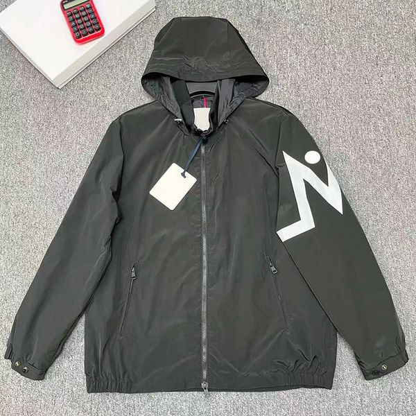 brand designer mens windbreaker men lightweight hooded jumper summer sun protection jacket spring autumn jackets badge nfc designers s cloth, Black;brown
brand designer mens windbreaker men lightweight hooded jumper summer sun protection jacket spring autumn jackets badge nfc designers s cloth, Black;brown