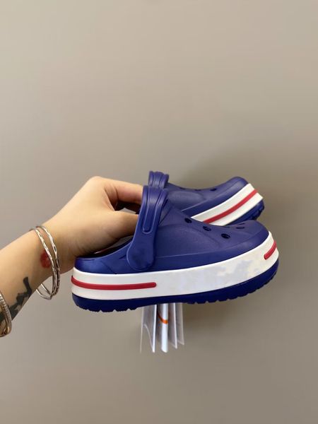 2023 kids shoes summer designer sandals slides slippers slipper triple baby boys girls white black purple navy blue brown waterproof shoe sn, Black;red
2023 kids shoes summer designer sandals slides slippers slipper triple baby boys girls white black purple navy blue brown waterproof shoe sn, Black;red
