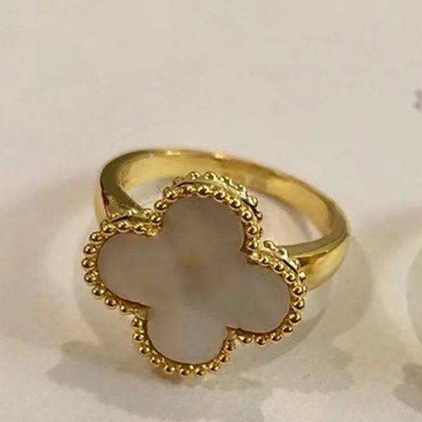 luxurys designer ring women 4/four leaf clover charm ring gold shell girl wedding fashion jewelry gift suitable many applications 1a7aj, Silver
luxurys designer ring women 4/four leaf clover charm ring gold shell girl wedding fashion jewelry gift suitable many applications 1a7aj, Silver