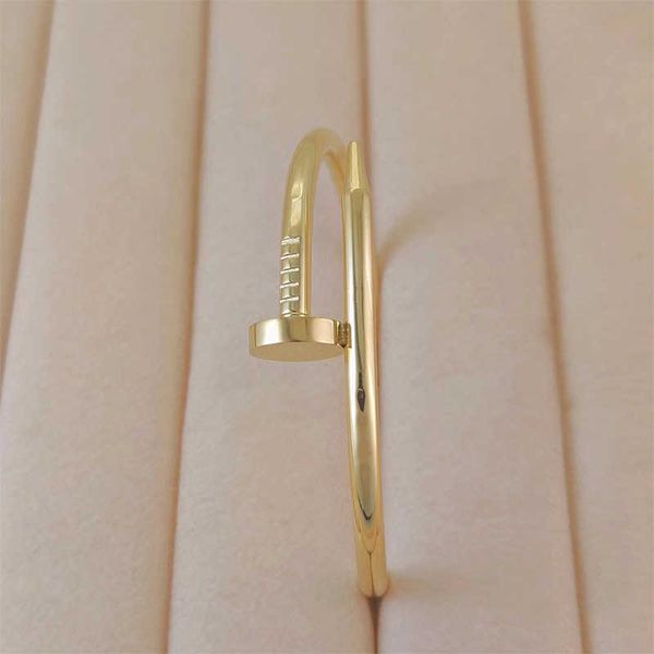 carti 18k rose gold natural card home nail steel bracelet new women's light luxury versatile 15i6r, Black
carti 18k rose gold natural card home nail steel bracelet new women's light luxury versatile 15i6r, Black