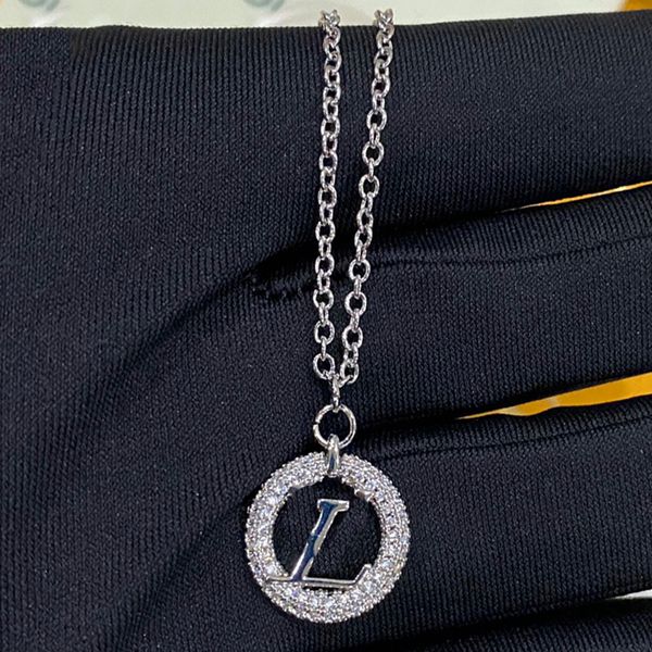 designer jewelry women pendant necklaces inverted triangle letter brand jewelry mens womens trendy chains for menpmxa, Silver
designer jewelry women pendant necklaces inverted triangle letter brand jewelry mens womens trendy chains for menpmxa, Silver