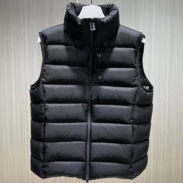 luxury designer mens vests womens embroidery badge thickened warm down vest tank couple loose casual winter puffer vest coat size 1/2/3/4/5, Black;white
luxury designer mens vests womens embroidery badge thickened warm down vest tank couple loose casual winter puffer vest coat size 1/2/3/4/5, Black;white