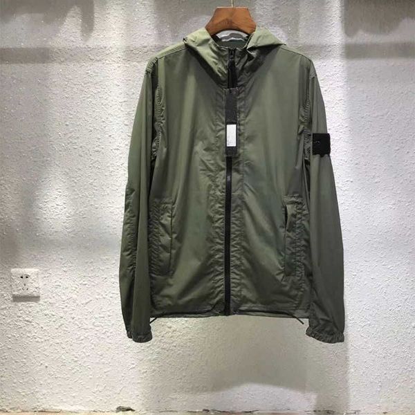 designer men badge jackets stone hooded jacket autumn women coats zipper thin coat hoodies mens outerwear fashion lover sports windbreaker 0, Black;brown
designer men badge jackets stone hooded jacket autumn women coats zipper thin coat hoodies mens outerwear fashion lover sports windbreaker 0, Black;brown