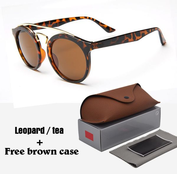 brand designer sunglasses man woman sports sun glasses uv400 lens gafas de sol with brown cases and box, White;black
brand designer sunglasses man woman sports sun glasses uv400 lens gafas de sol with brown cases and box, White;black