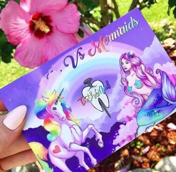 Новая косметика для зубов и ногтей UNICORN Vs MERMAID Highlighter Palette 6 Цветов Макияж Бронзеры Highlighters Powder Бесплатная доставка
Новая косметика для зубов и ногтей UNICORN Vs MERMAID Highlighter Palette 6 Цветов Макияж Бронзеры Highlighters Powder Бесплатная доставка