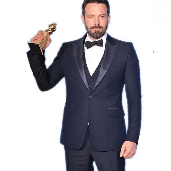 new navy blue groom wedding tuxedos peaked lapel three piece trim fit business evening party men suits 2018 (jacket + vest + pants, Black;gray
new navy blue groom wedding tuxedos peaked lapel three piece trim fit business evening party men suits 2018 (jacket + vest + pants, Black;gray