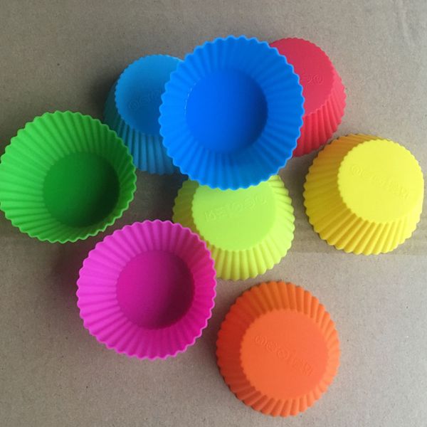 silicone muffin cake cupcake cup cake mould case bakeware maker mold tray baking diy round cake baking cups 8 color wx9-177
silicone muffin cake cupcake cup cake mould case bakeware maker mold tray baking diy round cake baking cups 8 color wx9-177