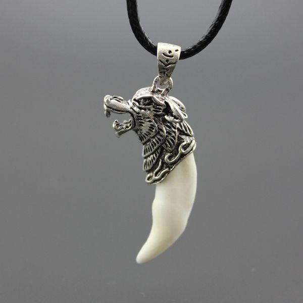 Boy Men's Tibet Fangs Real Natural Tooth Cool Wolf Tooth Design Charm Pendant Necklace Amulet Gift MN281
Boy Men's Tibet Fangs Real Natural Tooth Cool Wolf Tooth Design Charm Pendant Necklace Amulet Gift MN281