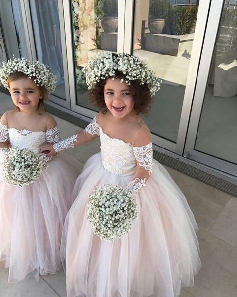 sheer jewel neck long sleeve flower girl dresses for wedding floor length lace applique girls pageant dress kids gown, White;blue
sheer jewel neck long sleeve flower girl dresses for wedding floor length lace applique girls pageant dress kids gown, White;blue