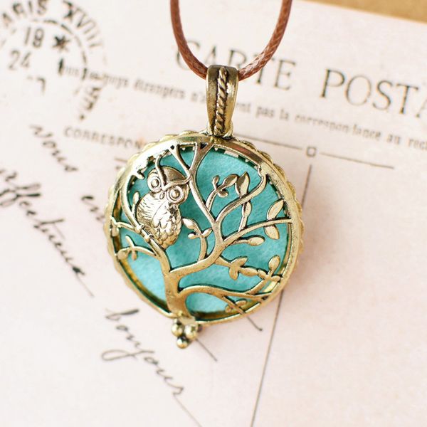DIY Aromatherapy Necklace Perfume Locket Fragrance Oil Hollow Tree Pendant Necklace for Women Diffuser Necklace Jewelry Gift
DIY Aromatherapy Necklace Perfume Locket Fragrance Oil Hollow Tree Pendant Necklace for Women Diffuser Necklace Jewelry Gift