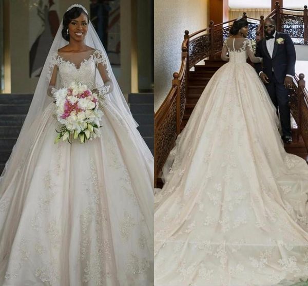 2020 garden new long sleeves a-line wedding dresses sheer long sleeves lace appliques button back elegant bridal gowns with chapel train 345, White
2020 garden new long sleeves a-line wedding dresses sheer long sleeves lace appliques button back elegant bridal gowns with chapel train 345, White