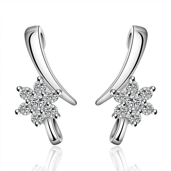 2018 european and american style exquisite flowers lady earrings zircon jewelry european and american fashion style factory outlets, Golden;silver
2018 european and american style exquisite flowers lady earrings zircon jewelry european and american fashion style factory outlets, Golden;silver