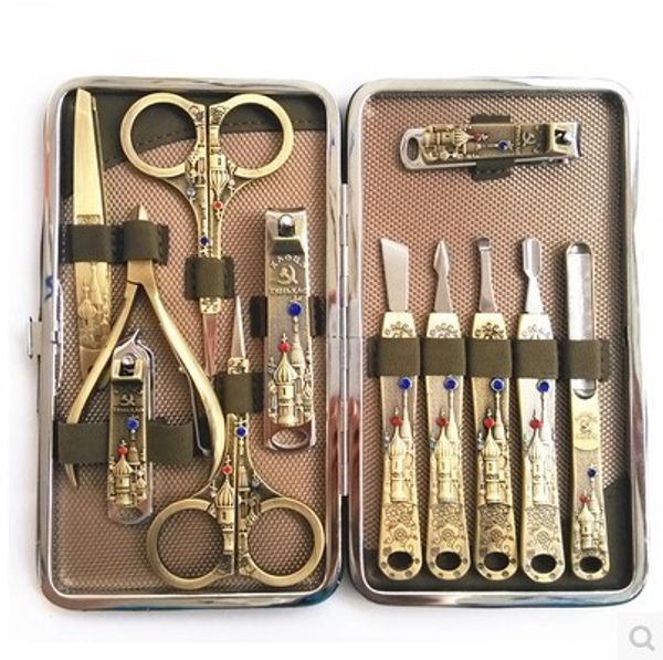 wholesale-2015 pedicure manicure russia castle pattern nail kit with 12 sets of high-grade diamond bronze suede clippers ing
wholesale-2015 pedicure manicure russia castle pattern nail kit with 12 sets of high-grade diamond bronze suede clippers ing