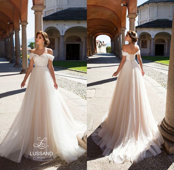 2019 castle elegant a-line tulle beach wedding dresses off shoulder lace appliques corset back bridal gowns custom made sexy, White
2019 castle elegant a-line tulle beach wedding dresses off shoulder lace appliques corset back bridal gowns custom made sexy, White