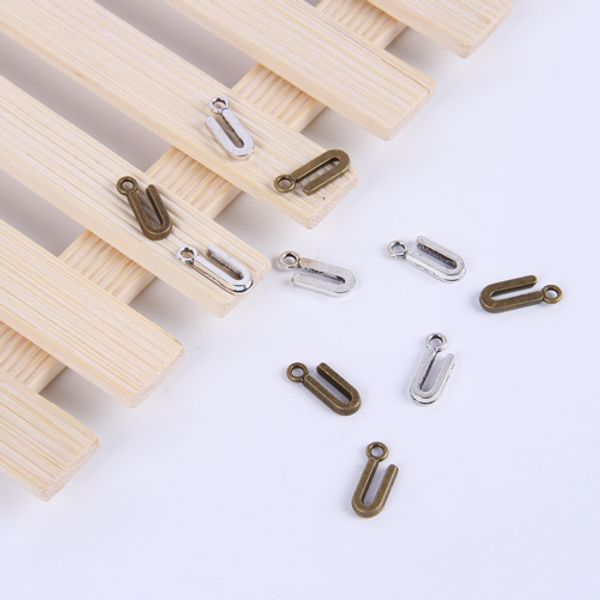 new fashion antique silver/copper plated metal alloy selling a-z alphabet letter u charms floating 1000pcs/lot #021x, Bronze;silver
new fashion antique silver/copper plated metal alloy selling a-z alphabet letter u charms floating 1000pcs/lot #021x, Bronze;silver