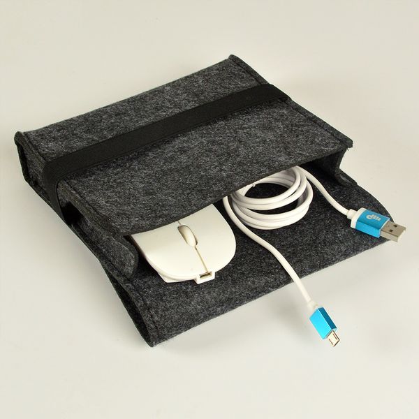 fashion felt storage bag travel organizer mini felt pouch for data cable mouse electronic gadgets organization
fashion felt storage bag travel organizer mini felt pouch for data cable mouse electronic gadgets organization