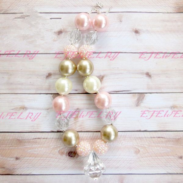 chunky necklace..ivory ..chunky beaded necklace..childrens ..kids necklace..p prop.. cb114
chunky necklace..ivory ..chunky beaded necklace..childrens ..kids necklace..p prop.. cb114