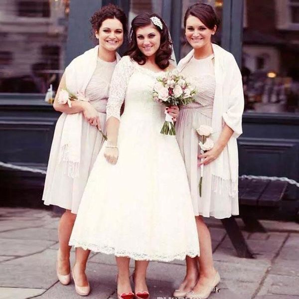 vintage lace short wedding dresses 2019 new design scoop neckline a-line 3/4 long sleeve tea length bridal gowns vestidos de noiva w610, White
vintage lace short wedding dresses 2019 new design scoop neckline a-line 3/4 long sleeve tea length bridal gowns vestidos de noiva w610, White
