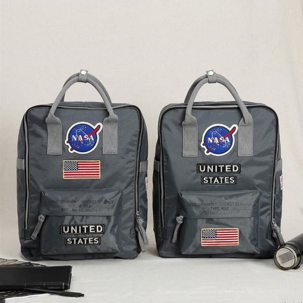 Mochila bags_fashion
Mochila bags_fashion