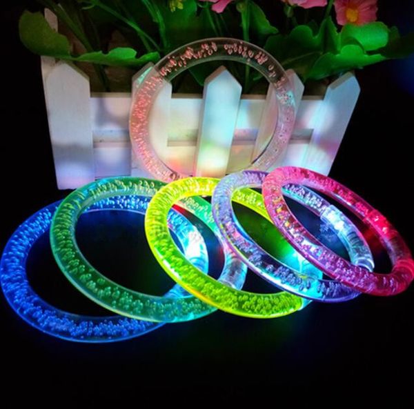 светодиодная вспышка blink glow изменение цвет свет акрилового браслет дети игрушка лампа световой кольцо партия рук флуоресценция этап клуб, Golden;silver
светодиодная вспышка blink glow изменение цвет свет акрилового браслет дети игрушка лампа световой кольцо партия рук флуоресценция этап клуб, Golden;silver