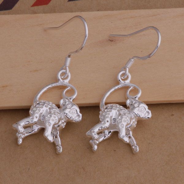 fashion (jewelry manufacturer) 40 pcs a lot hanging monkeys earrings 925 sterling silver jewelry factory price fashion shine earrings, Golden
fashion (jewelry manufacturer) 40 pcs a lot hanging monkeys earrings 925 sterling silver jewelry factory price fashion shine earrings, Golden
