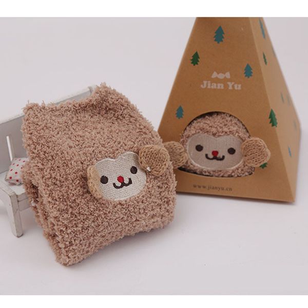 winter socks women thicken warm terrry sock coral velvet polyester christmas cartoon socks embroidery floor home new design, Black;white
winter socks women thicken warm terrry sock coral velvet polyester christmas cartoon socks embroidery floor home new design, Black;white