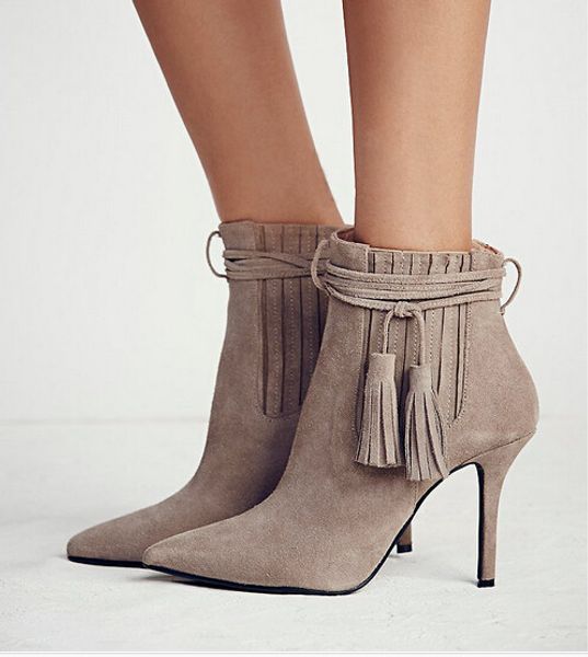 2018 new fashion boots thin heels sharp pointed tassel boots sapato melissa high heels winter ankle martin boots women shoes, Black
2018 new fashion boots thin heels sharp pointed tassel boots sapato melissa high heels winter ankle martin boots women shoes, Black