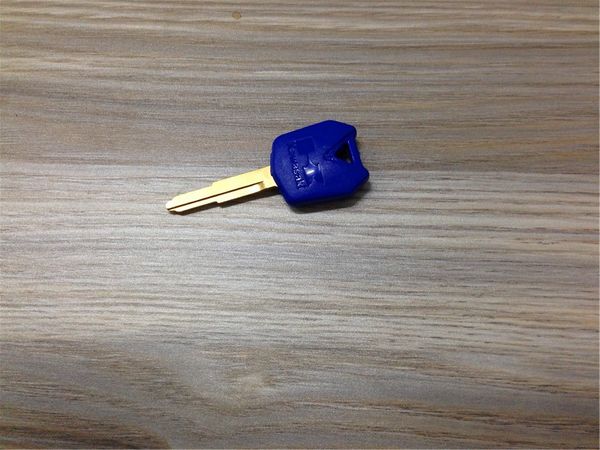 for kawasaki zxr400 zx-6r zx-10r zx-12r zx-14r z750 z1000 keys embryo 
for kawasaki zxr400 zx-6r zx-10r zx-12r zx-14r z750 z1000 keys embryo