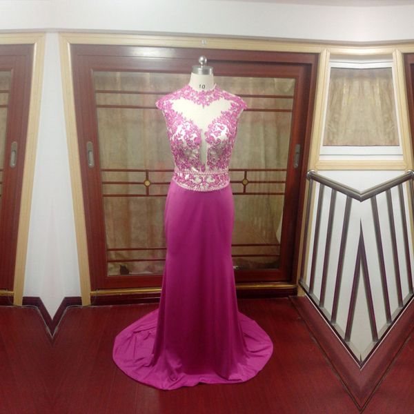 new lace satin mermaid prom evening dress with handmade beads 2019 high neck backless evening gown, Black;red
new lace satin mermaid prom evening dress with handmade beads 2019 high neck backless evening gown, Black;red