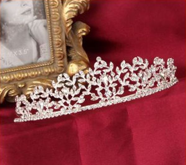 bride jewelry european and american bridal crown crystal rhinestone bride headdress crown, Slivery;golden
bride jewelry european and american bridal crown crystal rhinestone bride headdress crown, Slivery;golden